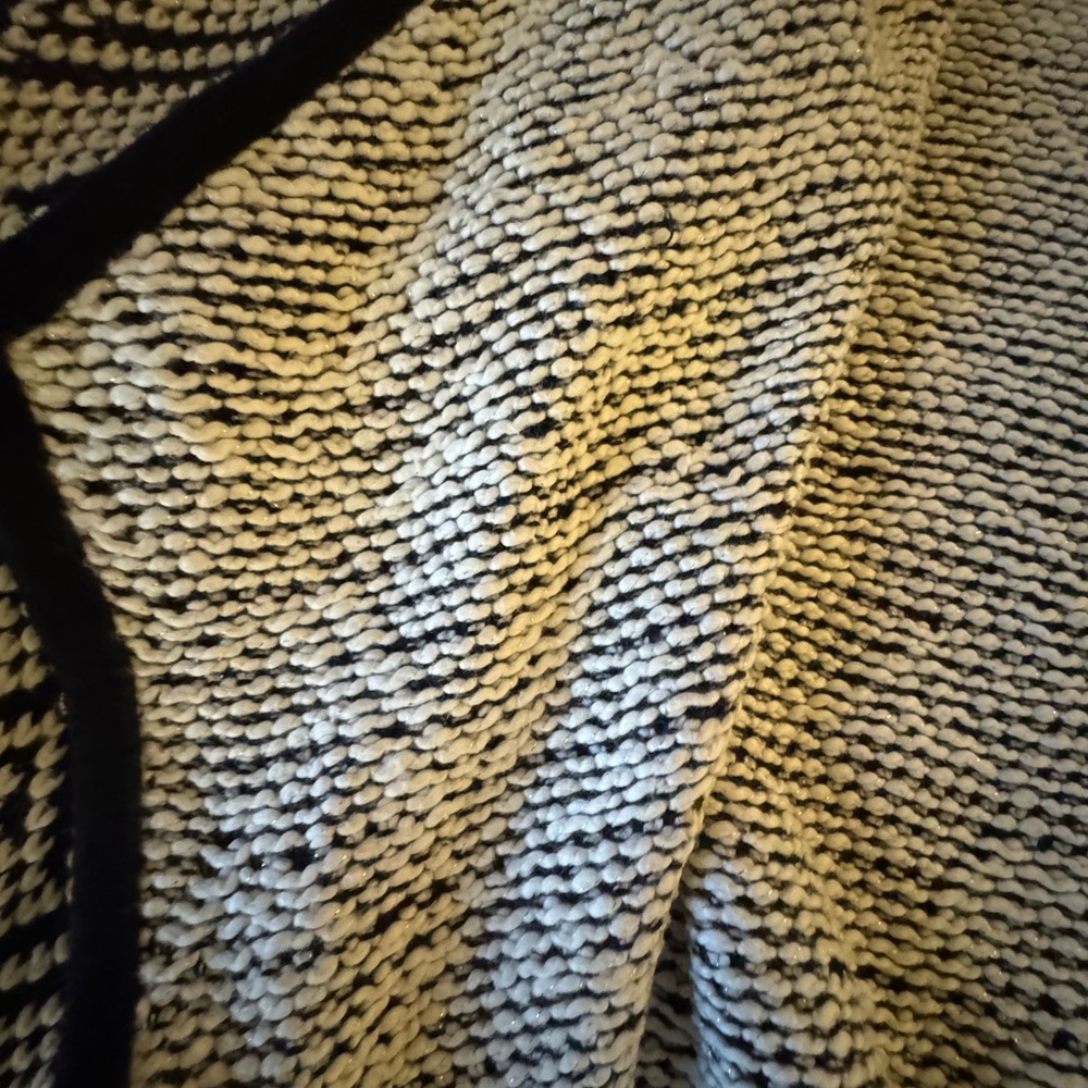 Ruby Rd. Black and White Patterned Cardigan - Picture 4 of 4